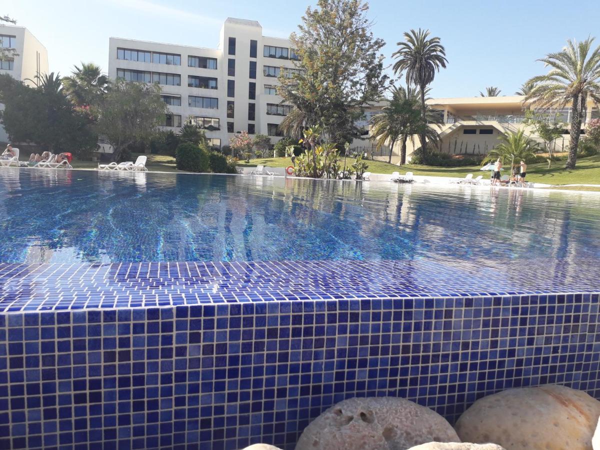 Apartamento Vila Marrachique Al 98413 *
